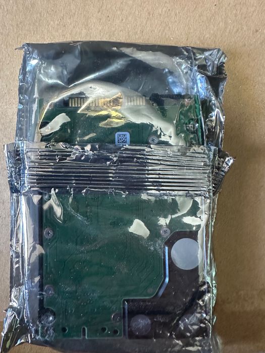 Hard Disk Seagate Exos 10E2400, 2.4TB pentru servere