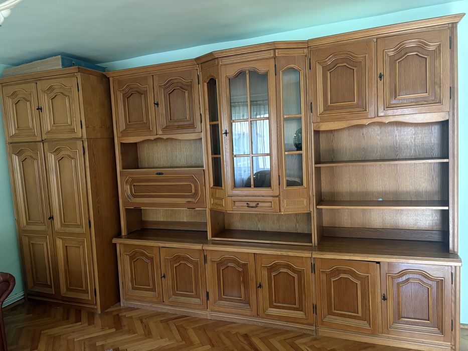 Mobilier sufragerie din stejar