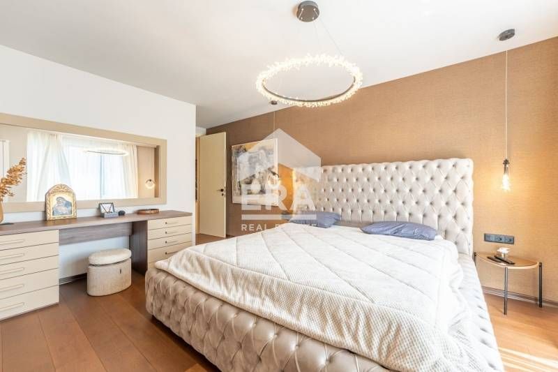 Дава се под наем Многостаен апартамент в София, в.з. Малинова долина - 270 кв.м за 2992.17 € - Снимка #2