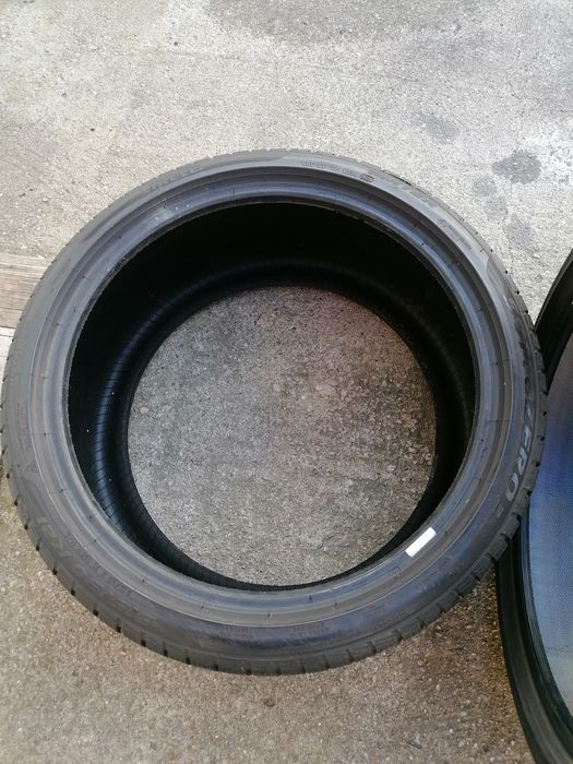 Vând 2 anvelope iarnă pirelli 315.30.21 și două yokohama 235.50.19