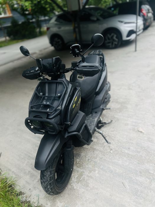 Skuter GST tank.