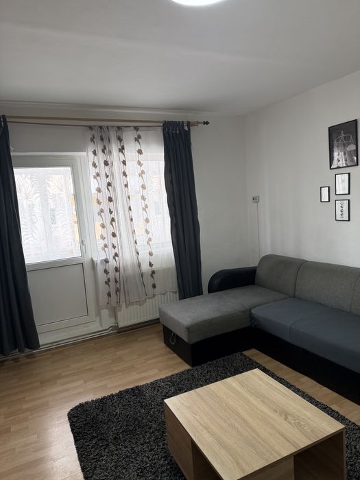 Apartament de inchiriat