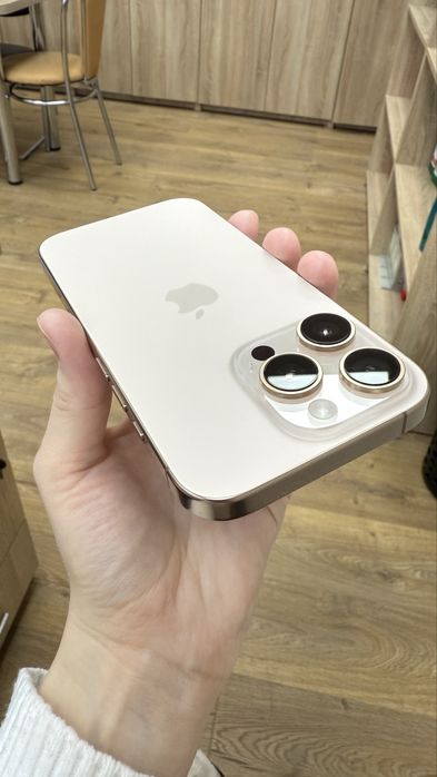 Iphone 16 Pro 256 93% EAC Gold