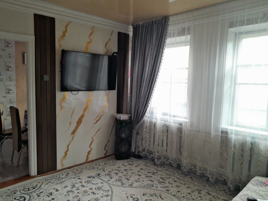 4 комнатный дом .