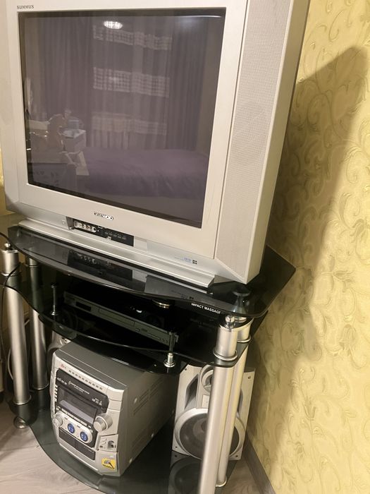 Продам телевизор с музыкальным центром