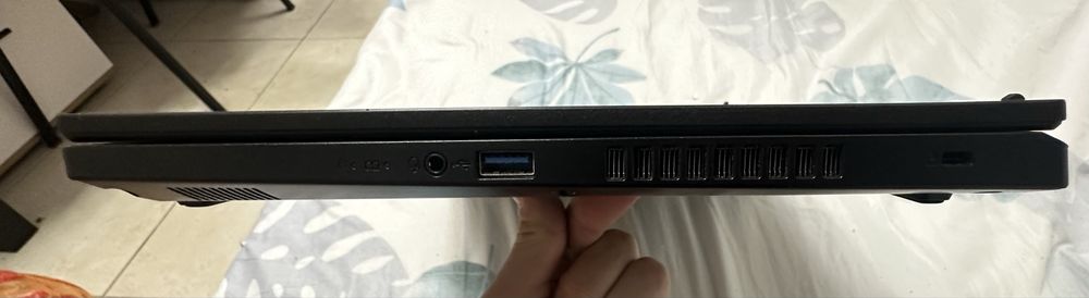 Acer Nitro V 15, 16 Гб / SSD 512 Гб