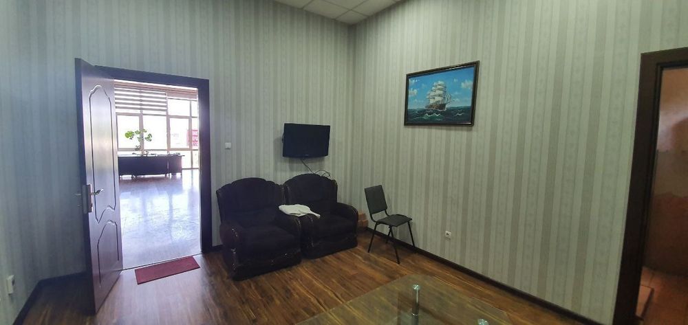 Офис 100 м2 по выгодной цене  на Жуковской