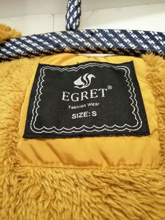 Дамско зимно яке, в прекрасен наситен жълт цвят горчица