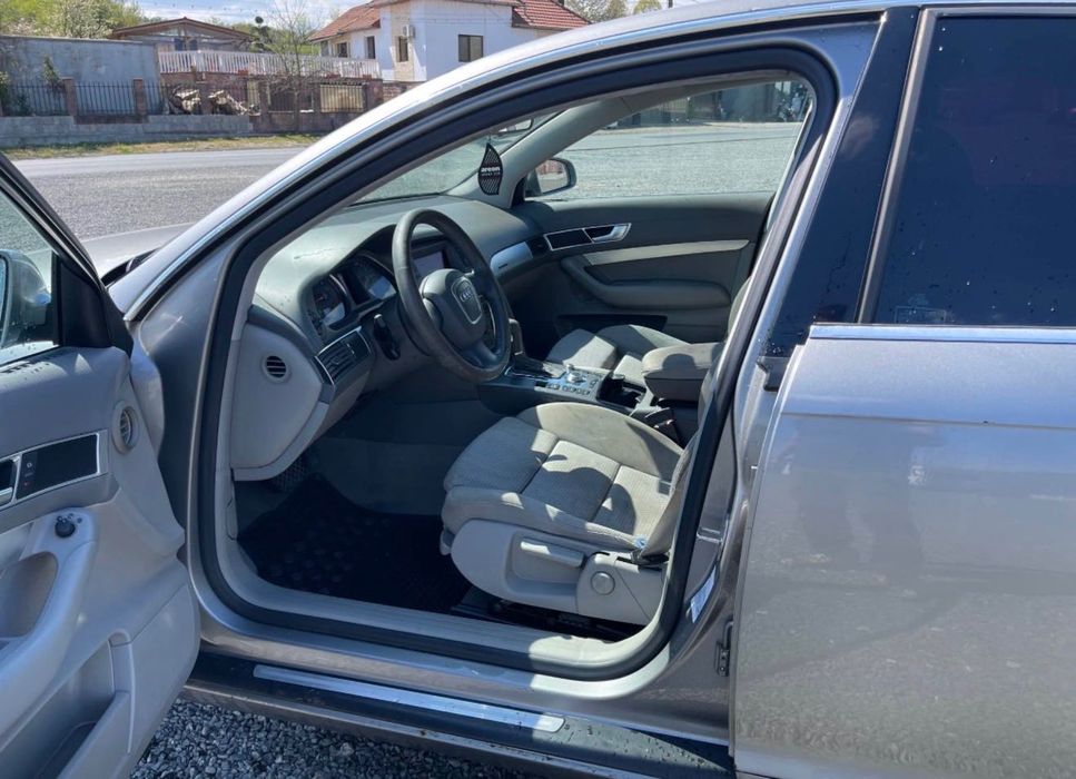 Mașina Audi A6 3.0 bmk