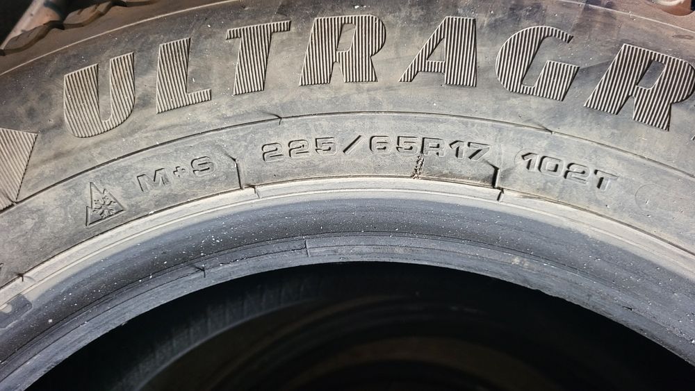 Продам шины Goodyear 225/65 R17