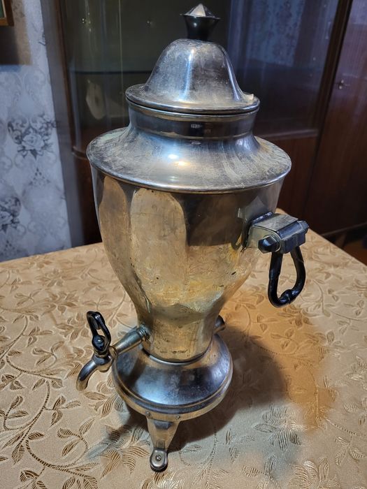 Продам 2 самовара электрических