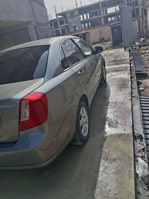 Chevrolet Jentra