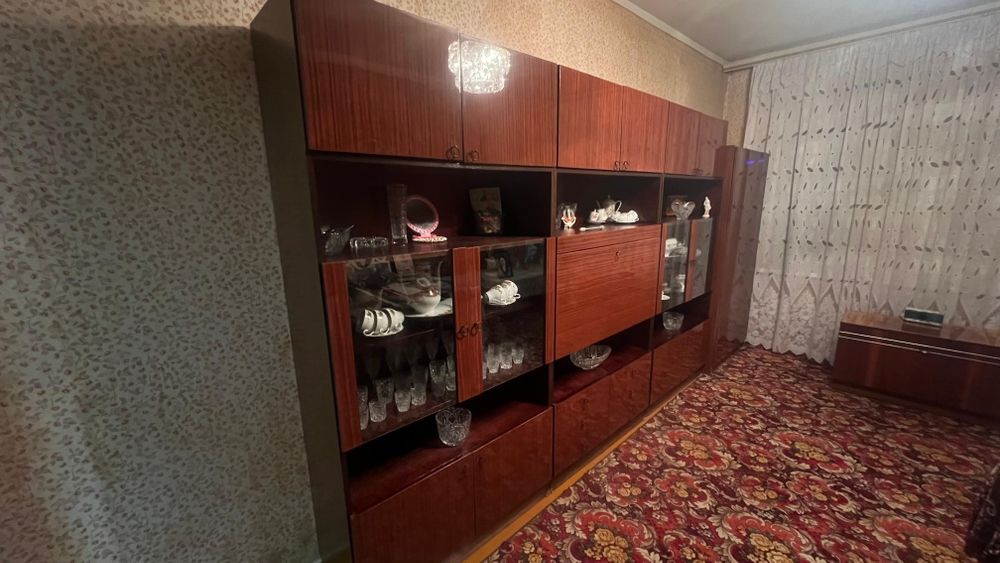 Стенка 4х2 метра