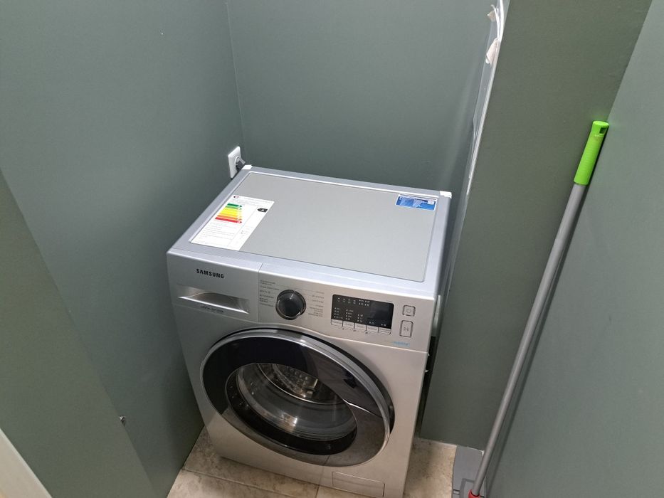 Аренда 2-комнатной квартиры с террасой в центре.