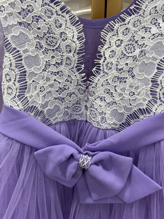 Нарядное платье для девочки