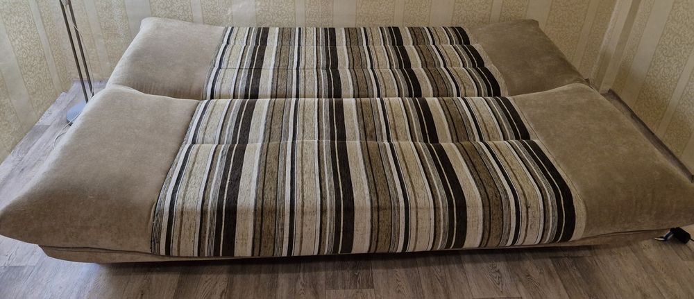 Продам диван-книжка