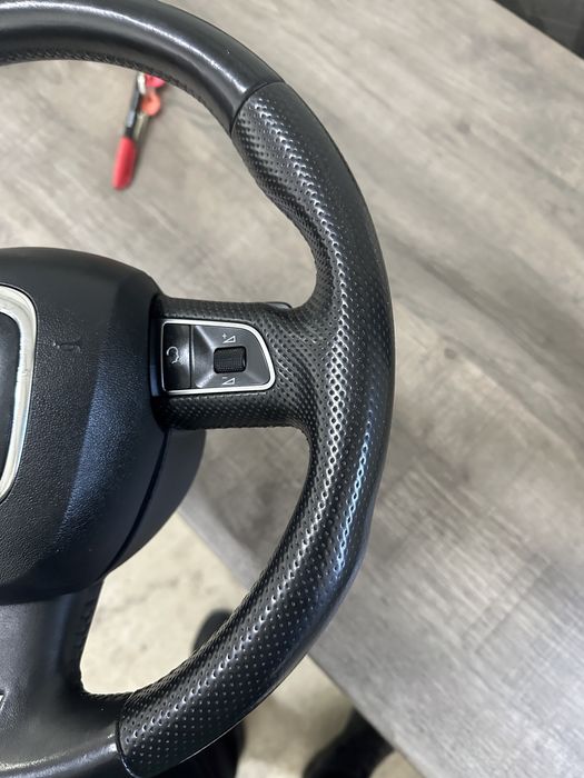 Volan cu airbag si padele sline audi a3 a4 b8 a5 a6 q5