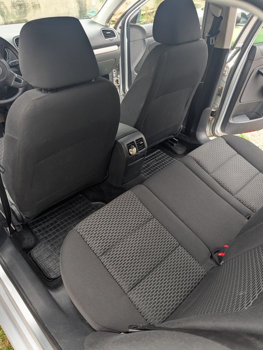 Vând Volkswagen Golf 6