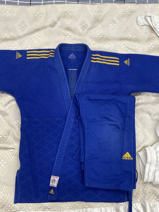 Кимоно для дзюдо