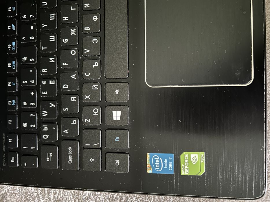 Acer Aspire V5 не се включва
