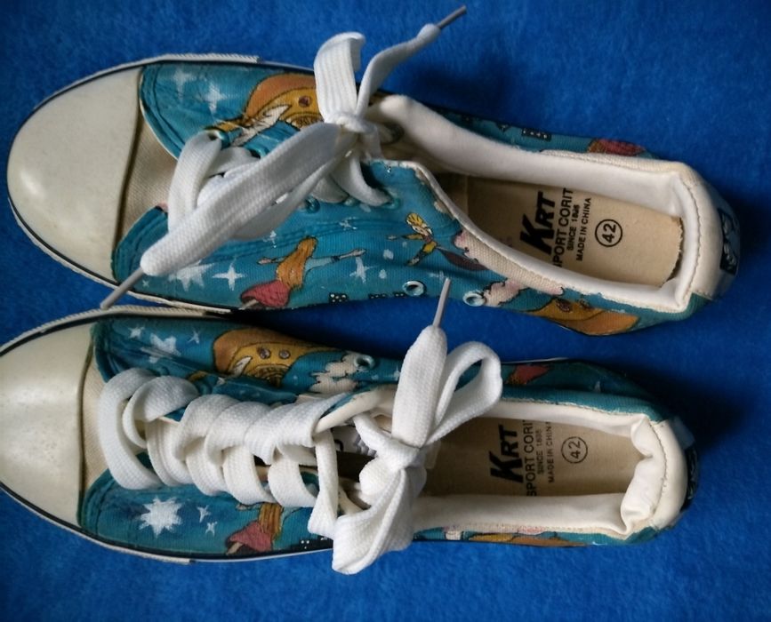 Продам оригинальные кеды!