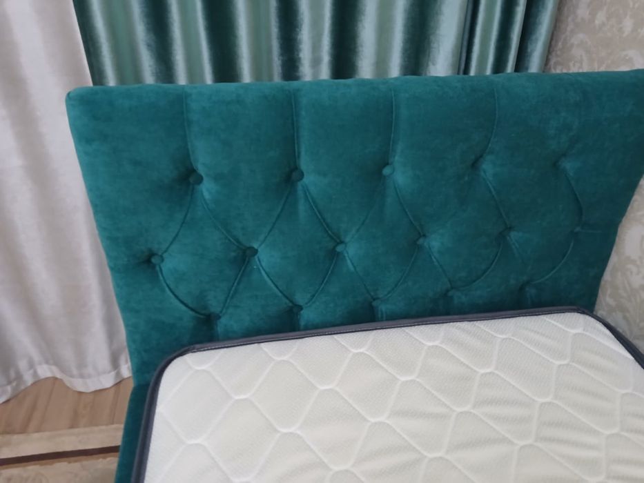 Кровать односпальная