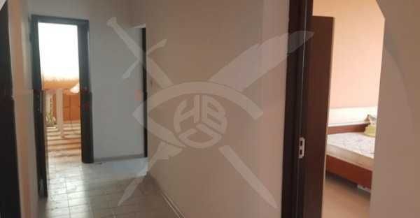 Продава се Двустаен апартамент в Пловдив, Изгрев - 79 кв.м за 950 €/кв.м - Снимка #2