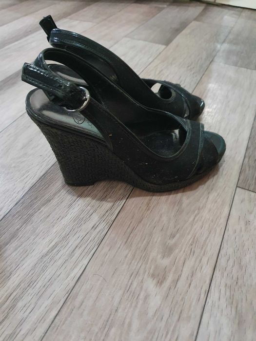 Обувь новая, не носили