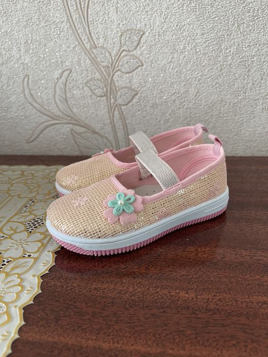 Туфли ясельные на девочку 25 размер
