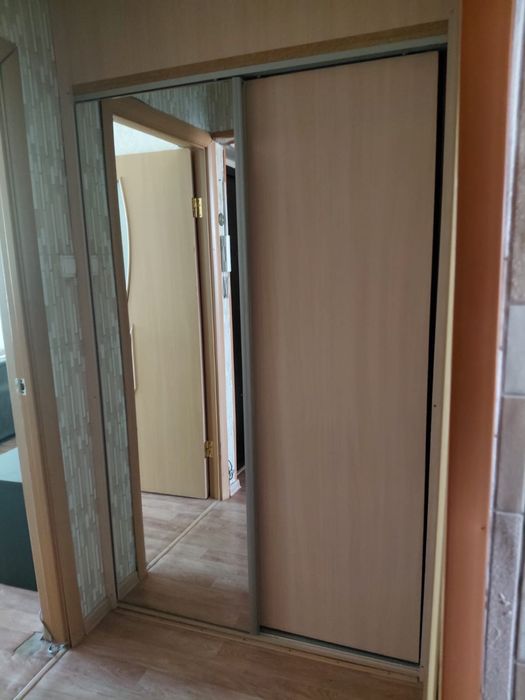 Продается 2 комнатная  квартира