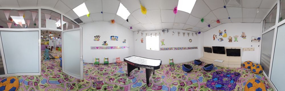 Vand loc de joaca Doraly Mall