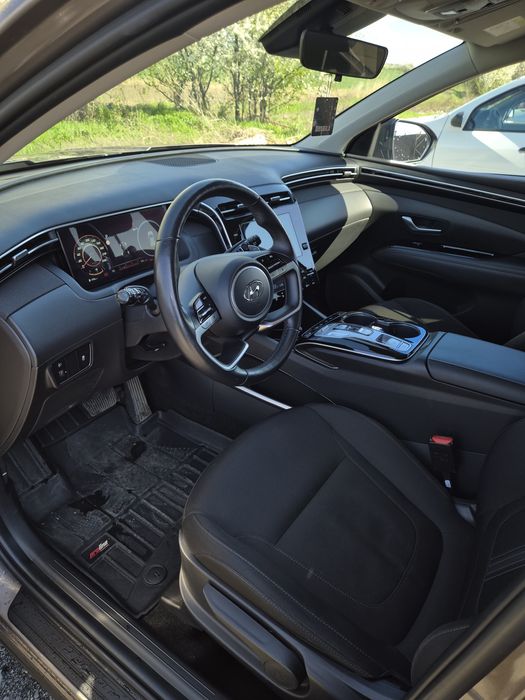 Vând Hyundai Tucson Mild Hybrid 48V 4x4