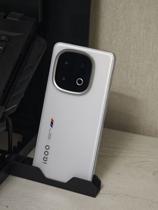 Vivo iqoo13/айку13