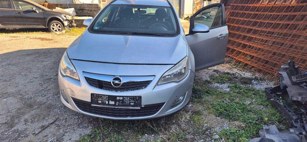 OPEL ASTRA-J 2011 A17DTJ 1.7 CDTI 110HP (81 kW)  на части