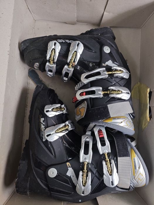 Дамски ски обувки LOWA