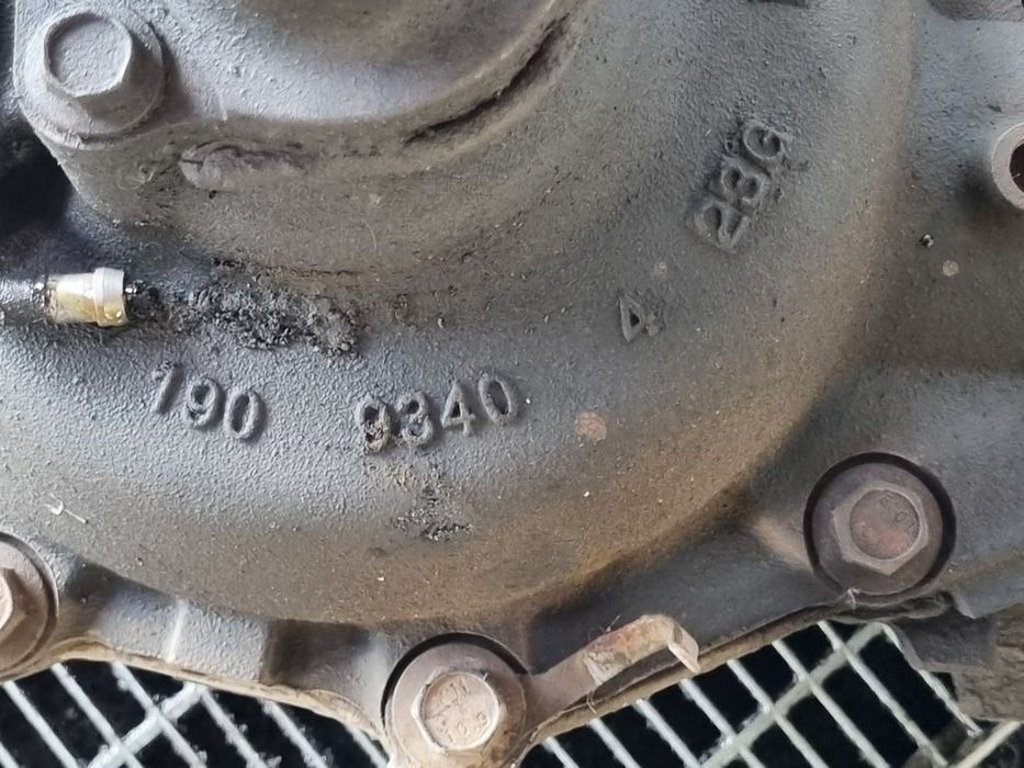 Cutie de Tranfer Grup Fata Ford Ranger III 2.2 TDCi 2011 - 2015 150CP Manuala 5 Trepte ...