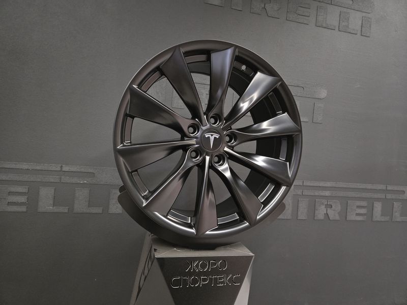 18цола 5х114.3 Тесла Tesla 5x114.3