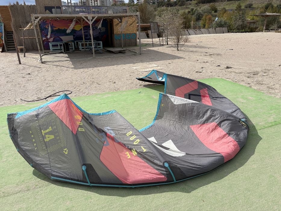 Kite (zmeu) Duotone SLS Rebel 14m