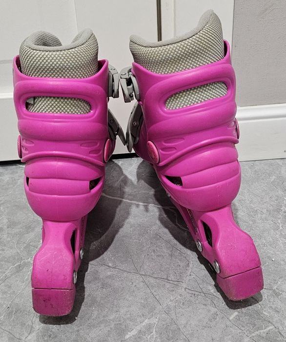 Роликовые коньки.