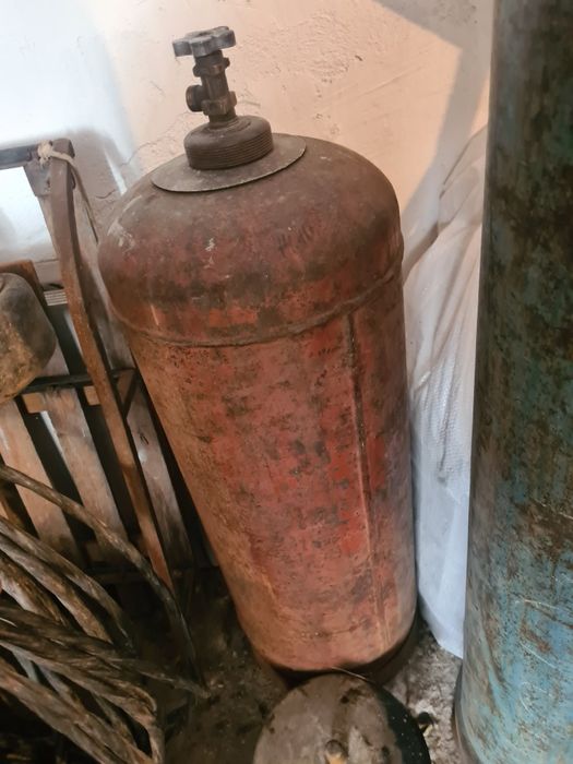 Продам пропановый баллон.