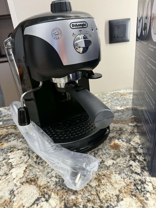 Кафемашина DeLonghi