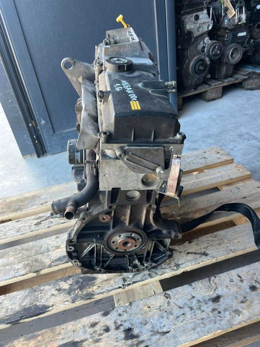 Двигател RENAULT MEGANE 1.6 I 00г.-КОД:K7M DA