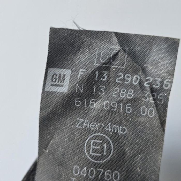 Centura de siguranță stângă fata Opel Corsa D facelift