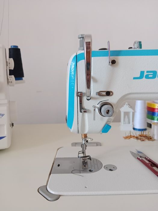 Продам недорого машинки!!!