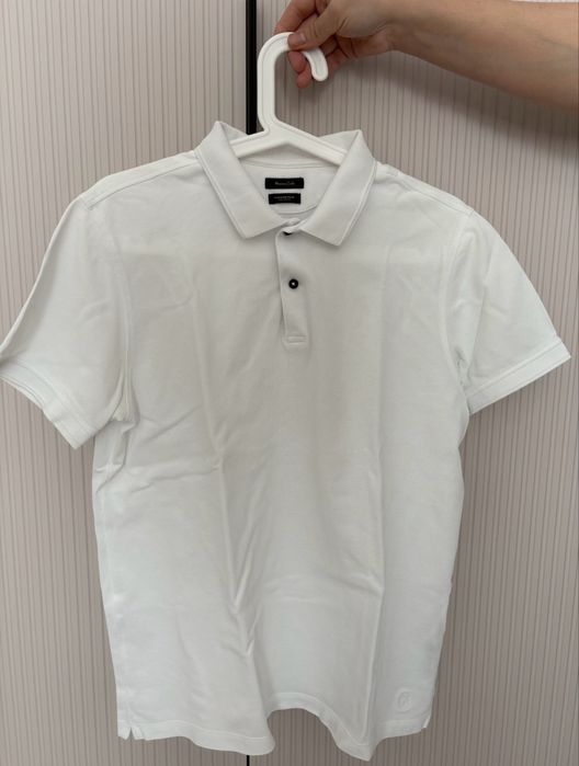 Срочно!продаются школьная одежда(рубашки)