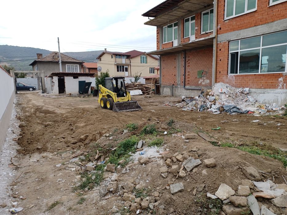 Услуги с бобкат и самосвал