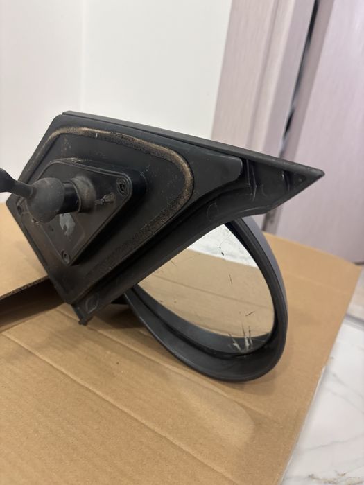 Дясно огледало Toyota Aygo/Peugeot 107/ Citroen C1