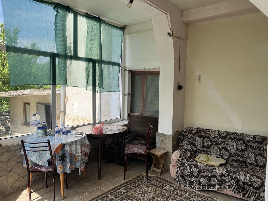 Къща село великан