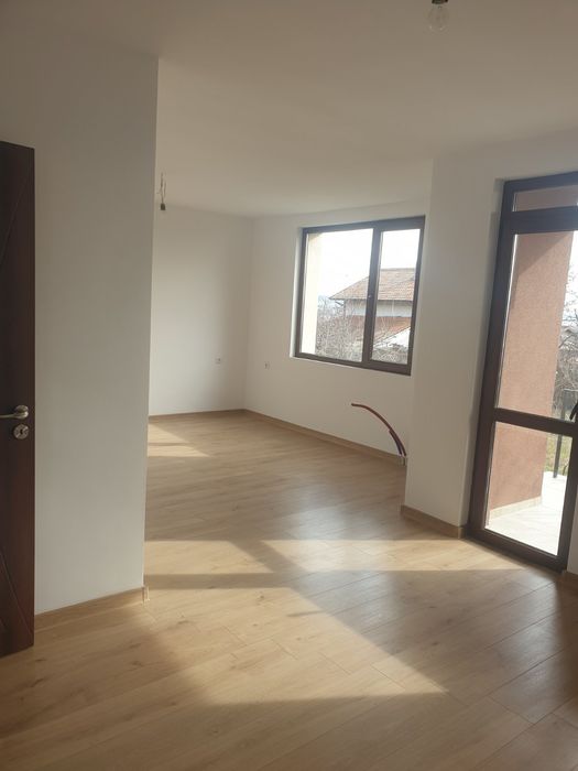 Продава се Къща в с. Енина, Област Стара Загора - 140 кв.м за 1038 €/кв.м - Снимка #10