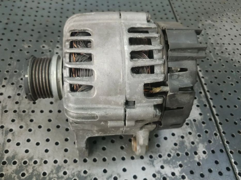 alternator 2.0 tdi det audi a4 b9 8w 04l903024  2619999f